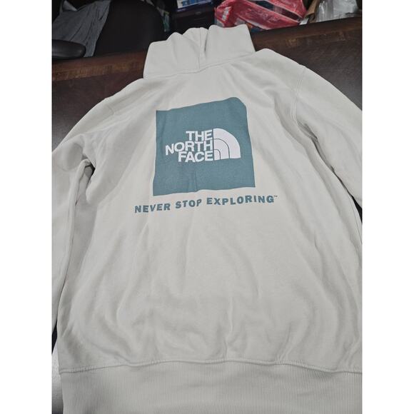 The North Face Hoodie Men’s Small Beige Pullover Logo Sweatshirt Graphic Back - Picture 5 of 7